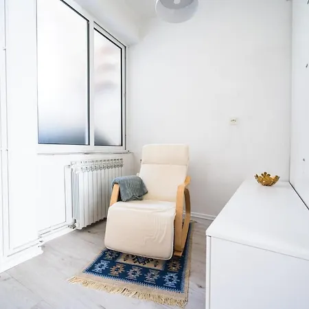 Modern 1bdr Near Center شقة سراييفو